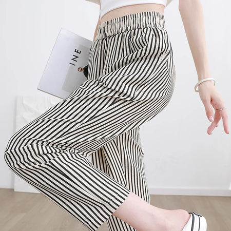 Women's Casual Vertical Striped Comfortable Breathable Elastic Waist Belted Daily Wear Casual Tapered Crop Pants With Pockets