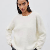 White / S
